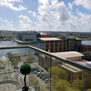 https://city-views-apartment.belfasthotelsireland.com